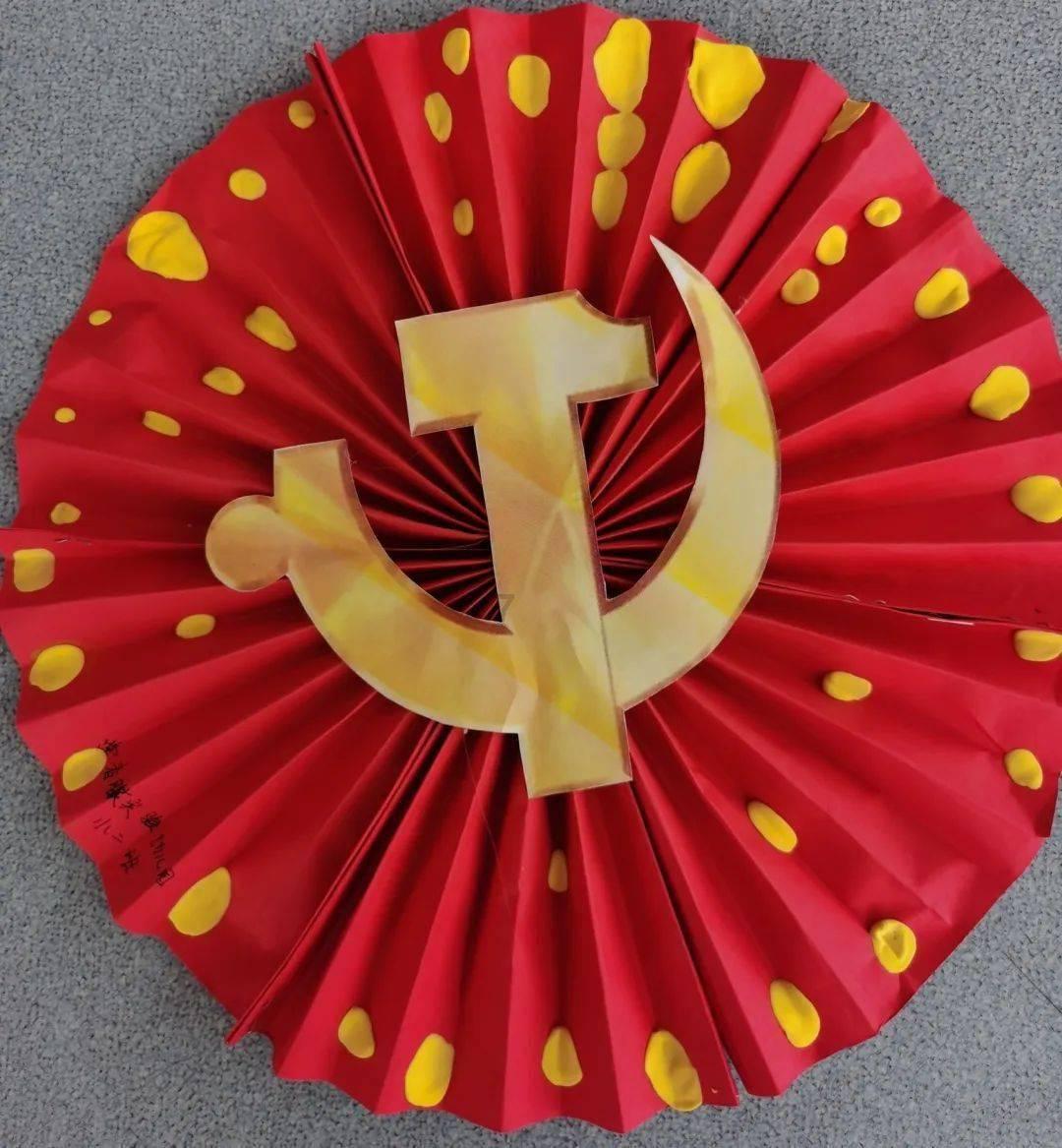 哈尔滨小哥招待南方游客后收到两大箱特产,感动落泪:来时是客,走后是亲