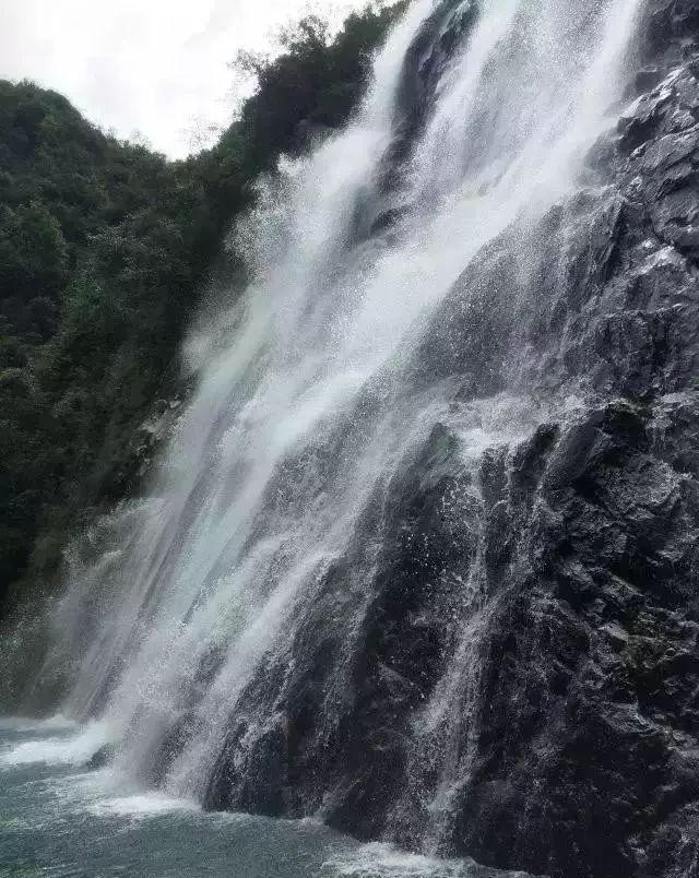 外交部:红海局势紧张是加沙冲突外溢的突出表现